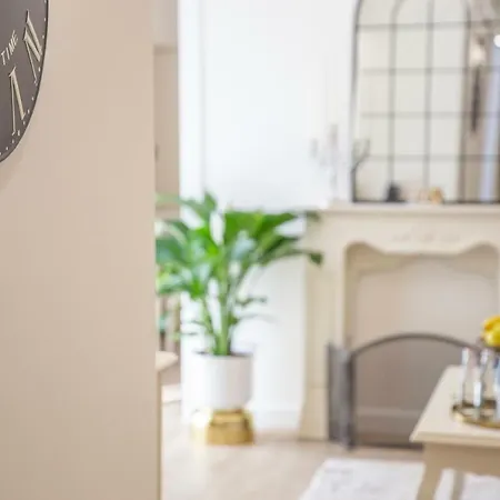 Crys: Apartments, Holiday, Business, * Verona